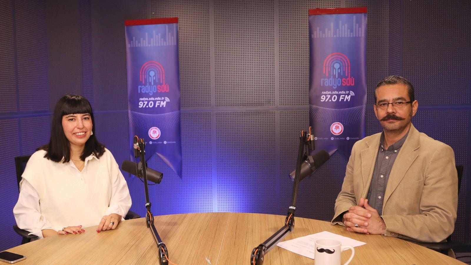 SDÜ İletişim Fakültesi'nde Okumak Nasıl Bir Deneyim? 