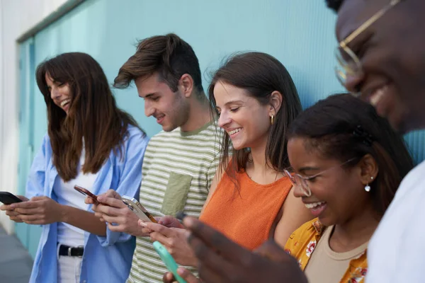Öğrenciler Hangi Uygulamaları Daha Çok Kullanıyor? Günlük Yaşamın Dijital Haritası