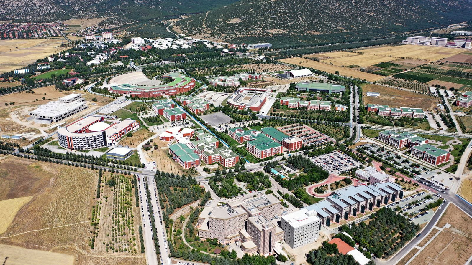 Üniversiteyi Kazandınız! Peki Isparta'da İlk Hafta Nasıl Geçiyor?