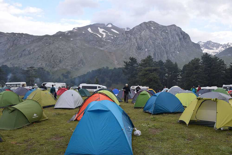  Isparta’nın En İyi 5 Ücretsiz Kamp Alanı: 2026 Doğaya Kaçış Rehberi
