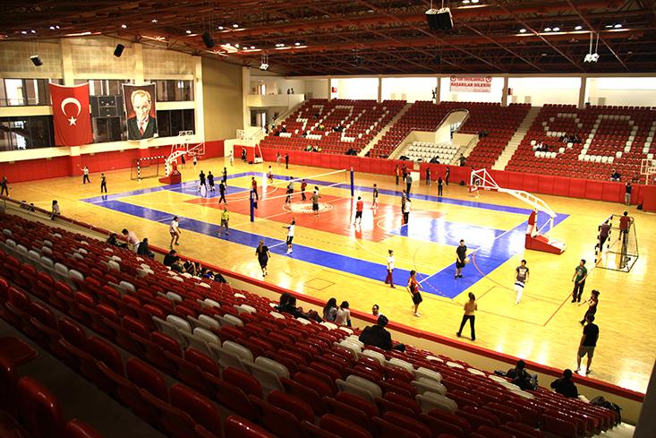 SDÜ Spor Bilimleri Fakültesi Hakkında Bilmeniz Gerekenler